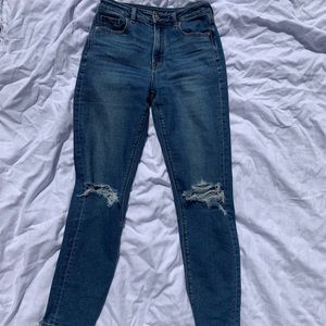 American Eagle Mom Jeans